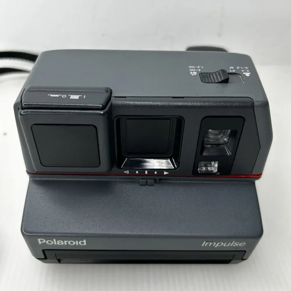 Vintage Polaroid Impulse 600 Camera w/Pop-Up Flash & Strap Untested